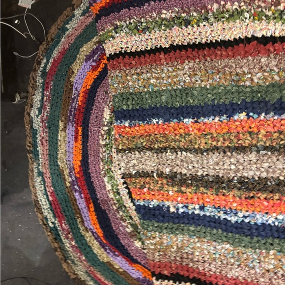 Vibrant Multicolor Handwoven Rug - Picture 10 of 11